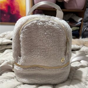 BNWT Lululemon ‘City Adventurer’ backpack.